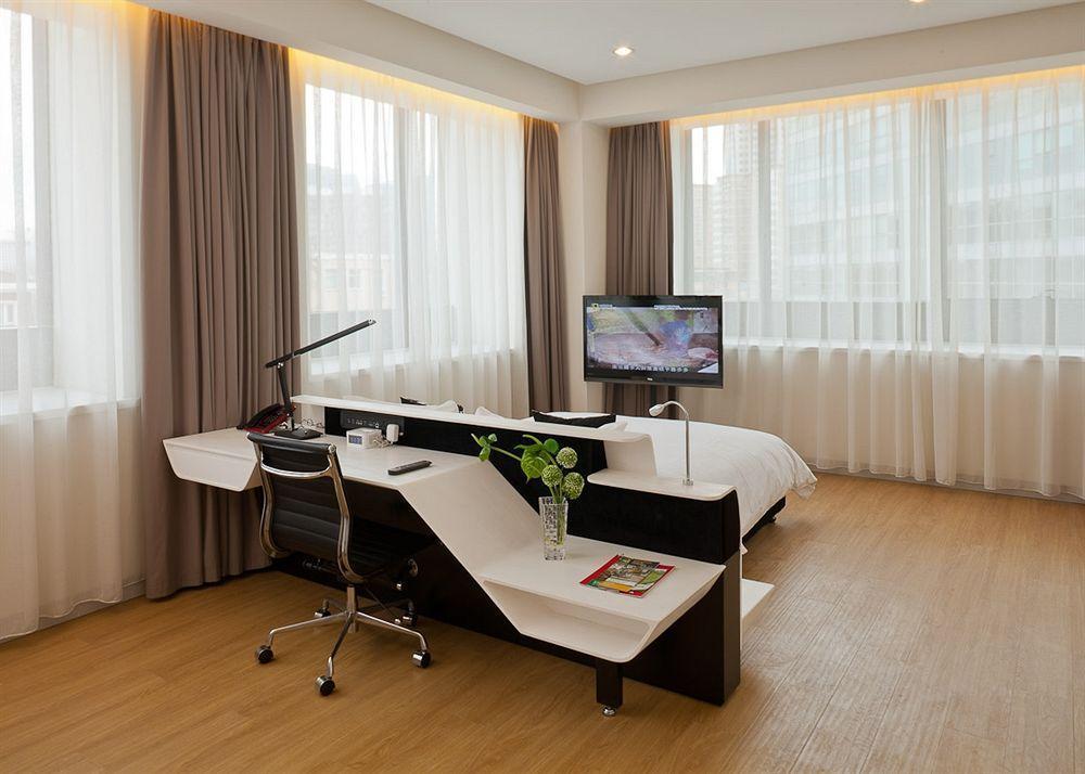 Tangram Hotel Пекин Экстерьер фото