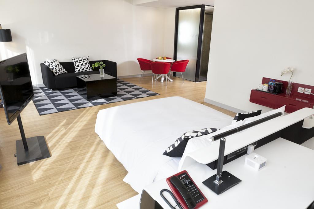 Tangram Hotel Пекин Экстерьер фото